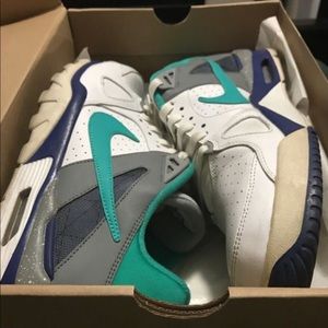 Nike Air Classic Shoes